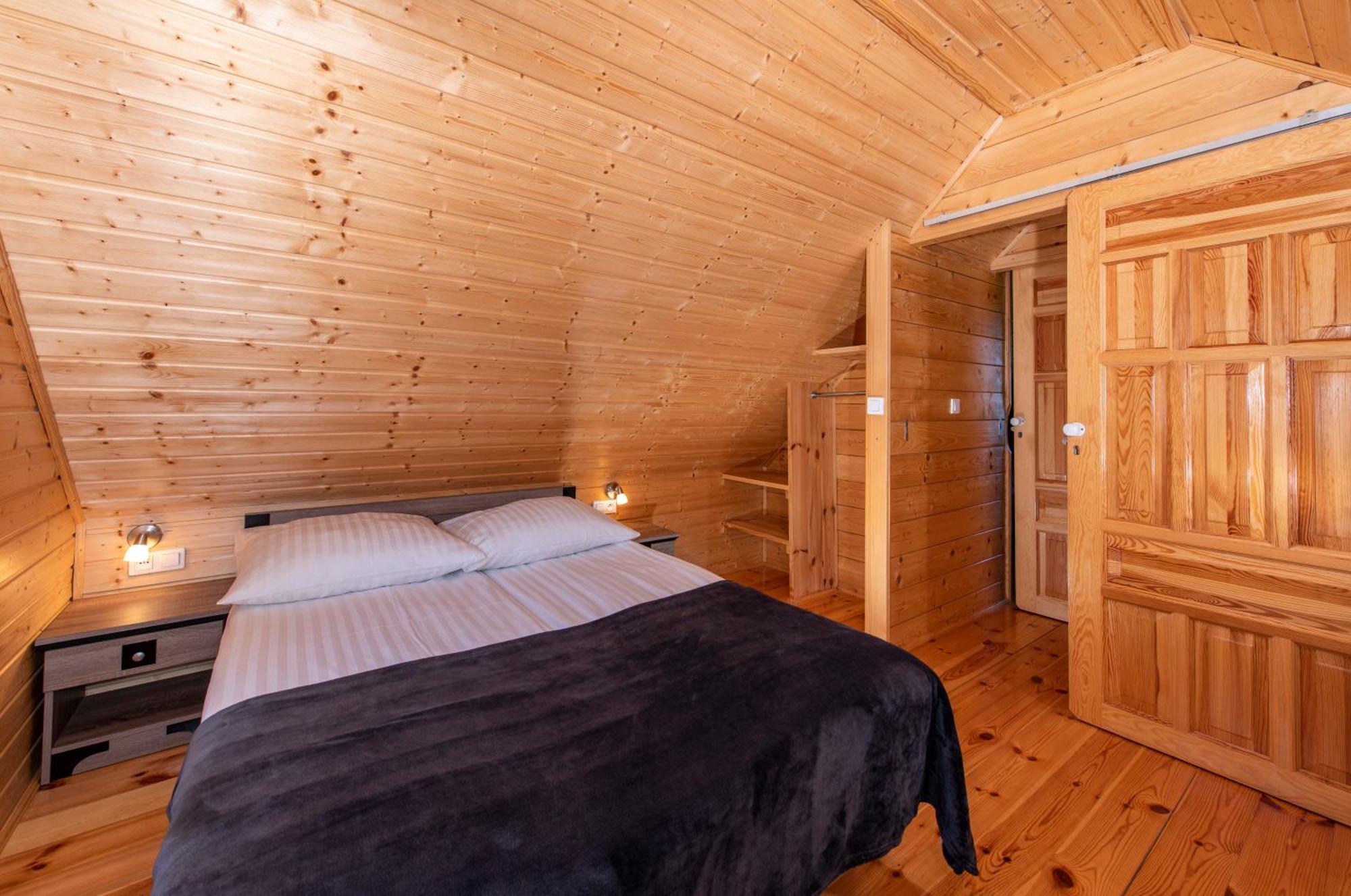 Domki, Apartamenty I Restauracja Wloczega Gaski  Luaran gambar