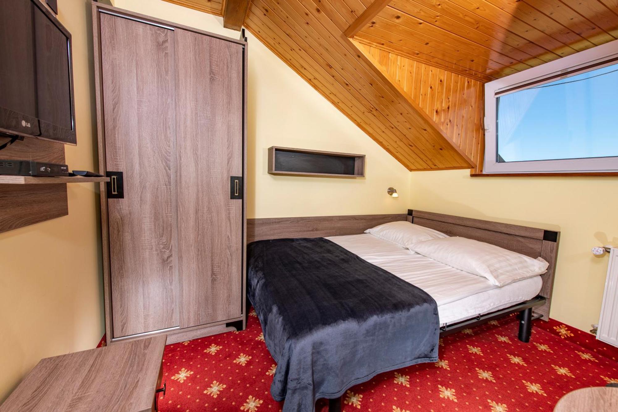 Domki, Apartamenty I Restauracja Wloczega Gaski  Luaran gambar